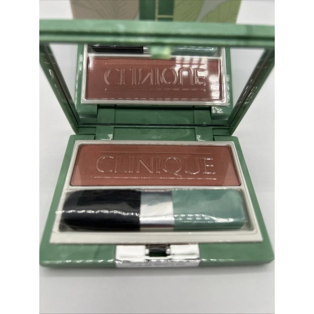Clinique Soft Pressed Powder Blusher 01 New Clover .26oz Blush NEW